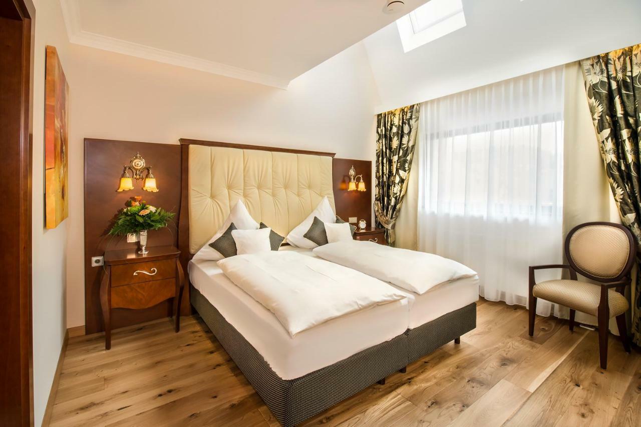 Residence Bellevue บอพพาร์ด ภายนอก รูปภาพ
